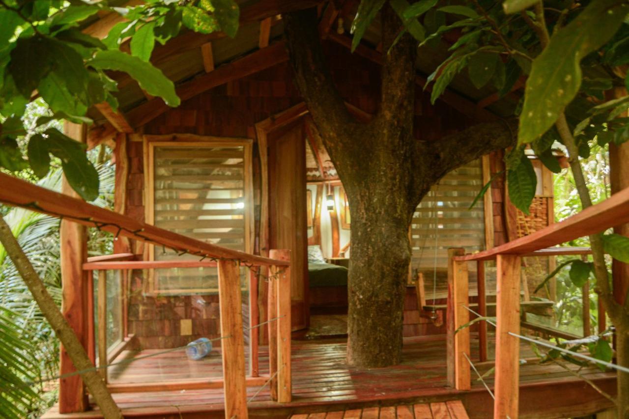 Tukulolo Treehouses Makaunga Exterior photo