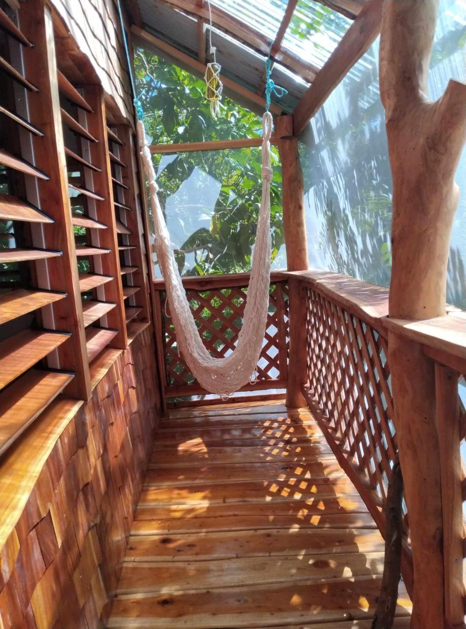 Tukulolo Treehouses Makaunga Exterior photo